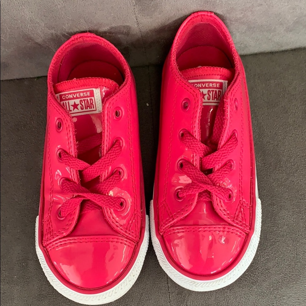 CONVERSE